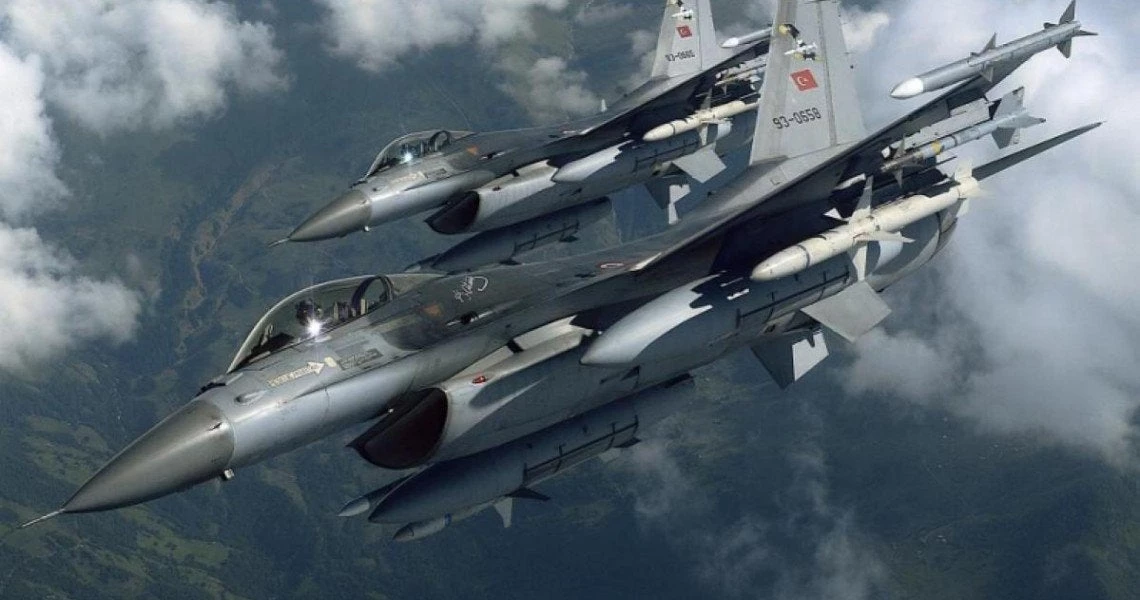 Τουρκικά F-16 πέταξαν πάνω από την Λευκωσία – Ένταση στα οδοφράγματα